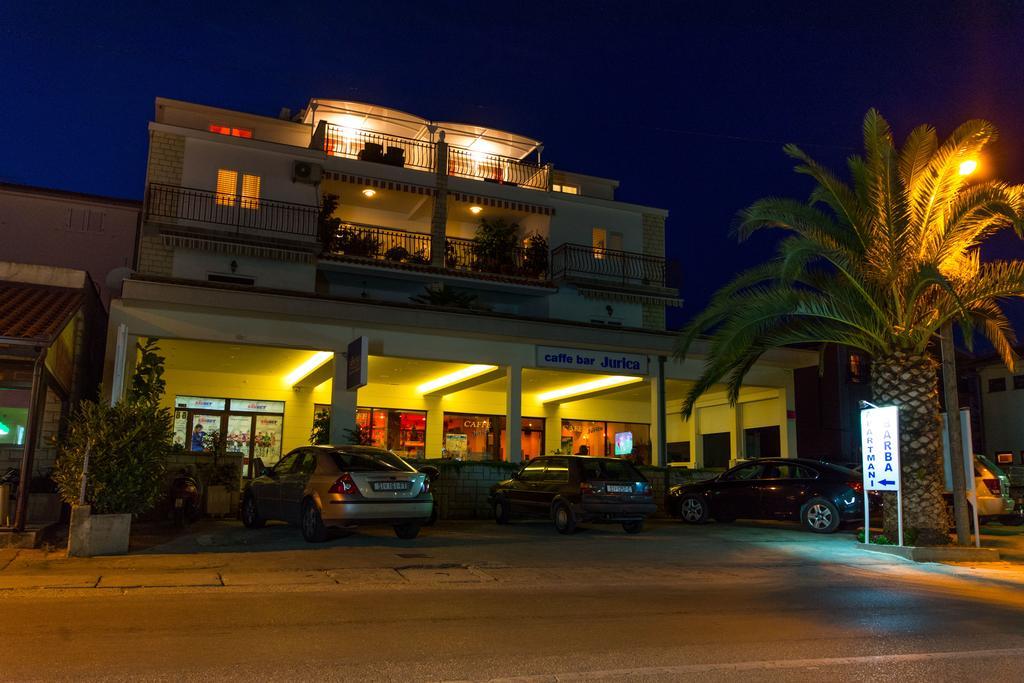 Apartments Barba Trogir Eksteriør billede