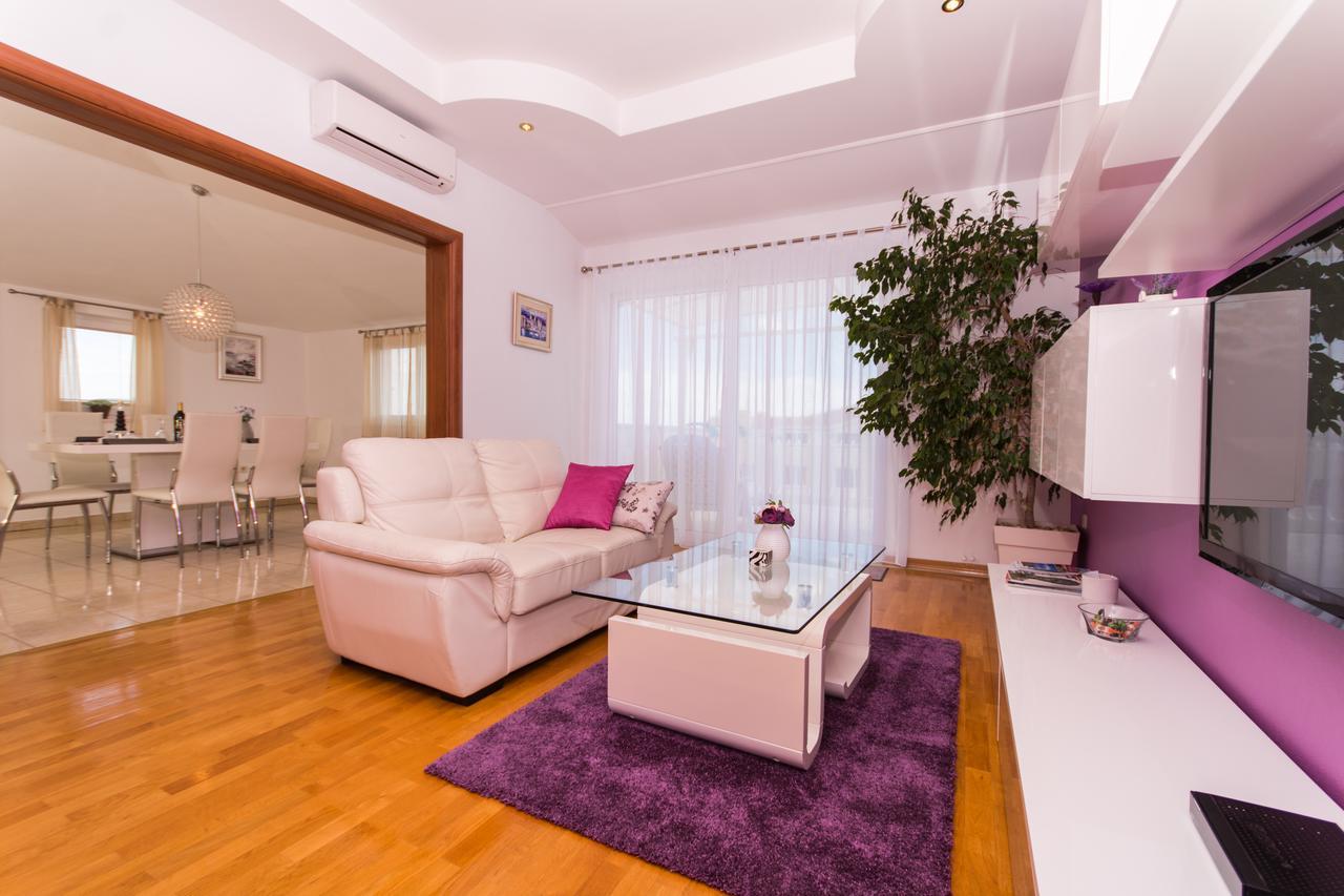 Apartments Barba Trogir Eksteriør billede
